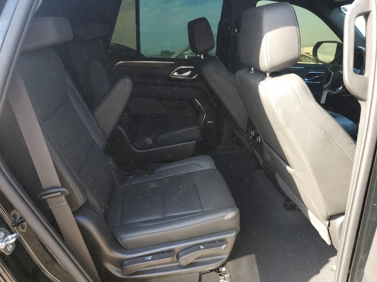 2022 Chevrolet Tahoe K1500 Lt VIN: 1GNSKNKD8NR270247 Lot: 61617685