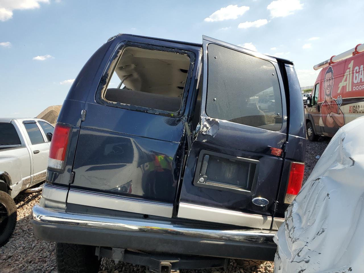 2003 Ford Econoline E350 Super Duty Wagon VIN: 1FMNE31S73HA88751 Lot: 59338795