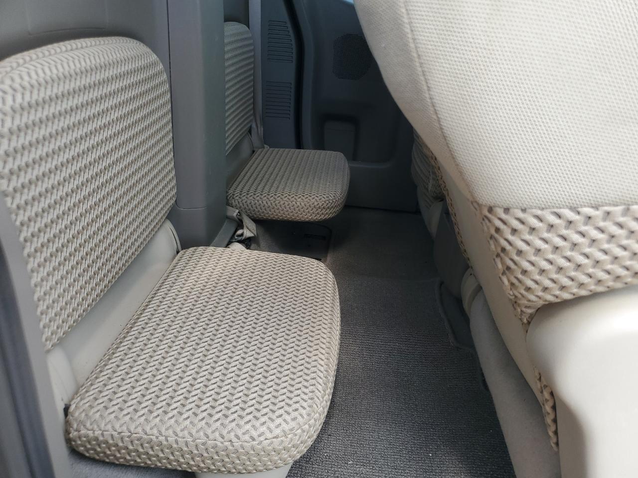 NISSAN FRONTIER 2008 VIN 1N6AD06U28C408168 photo 10