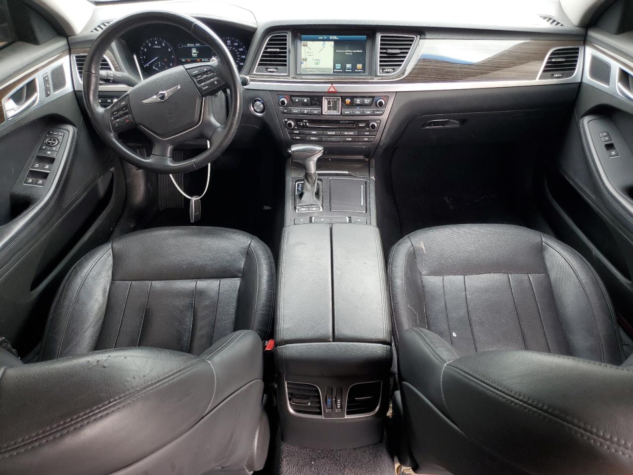 2018 Genesis G80 Base VIN: KMHGN4JE0JU215711 Lot: 60092035