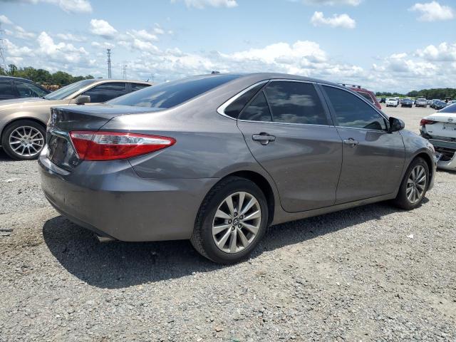  TOYOTA CAMRY 2017 Серый