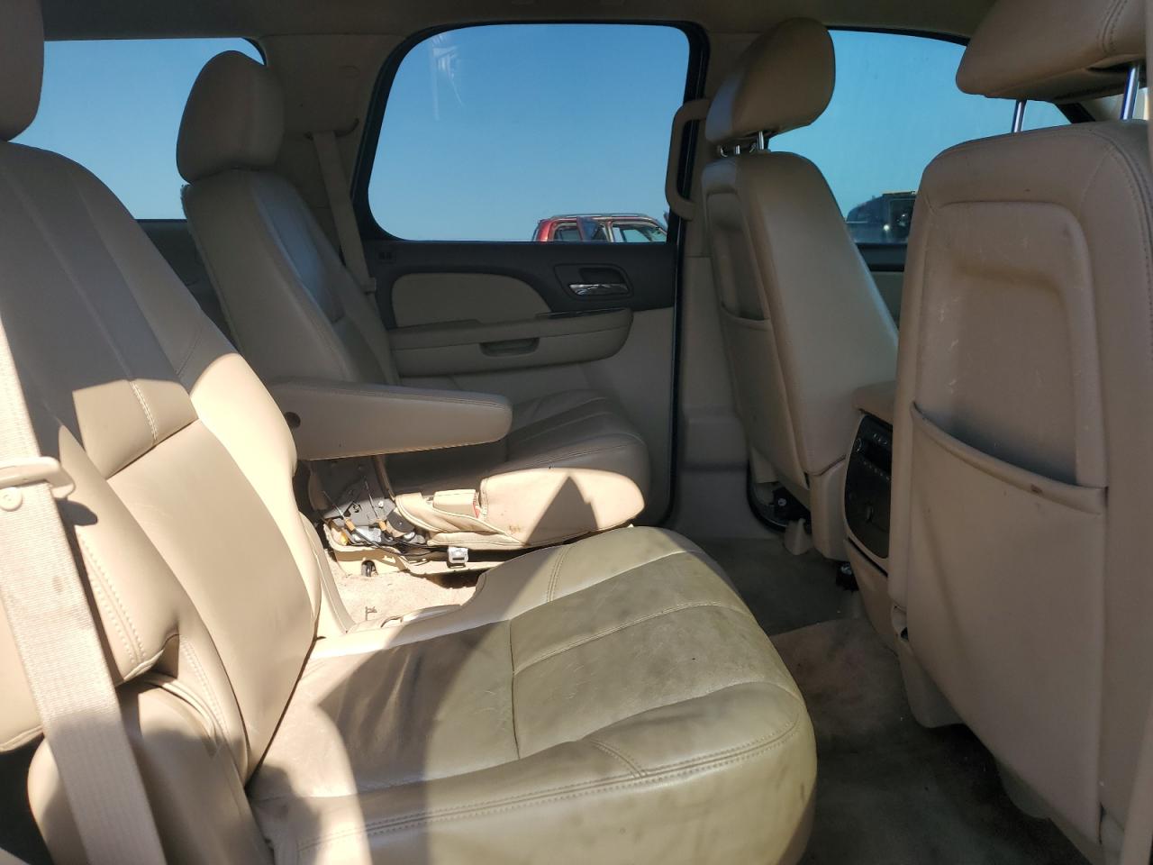 2011 Chevrolet Tahoe K1500 Lt VIN: 1GNSKBE09BR351633 Lot: 61690735