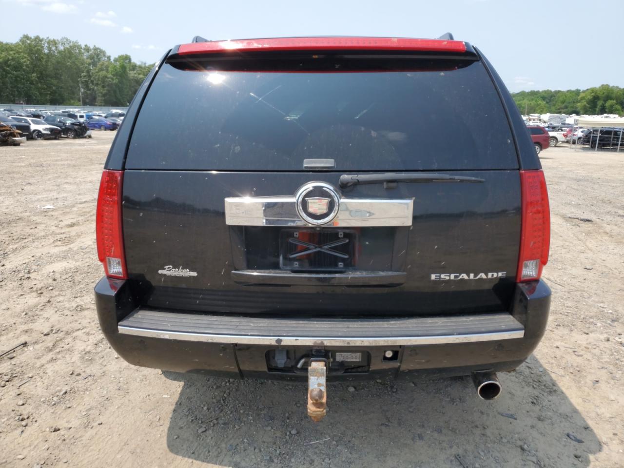 2008 Cadillac Escalade Luxury VIN: 1GYFK63878R245792 Lot: 59189495