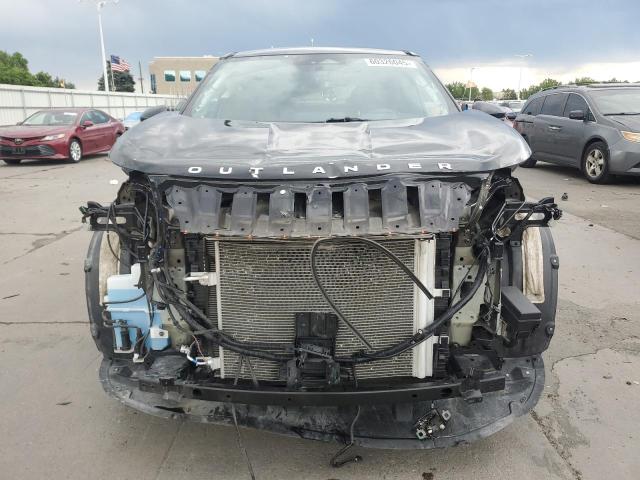  MITSUBISHI OUTLANDER 2022 Czarny