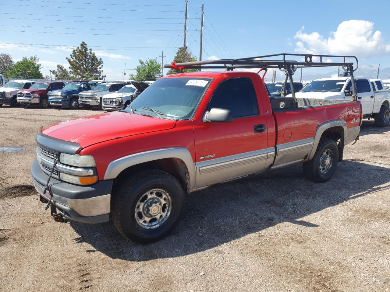 Colorado Springs, CO에서 판매 중인 2000 Chevrolet Silverado K2500 - Side