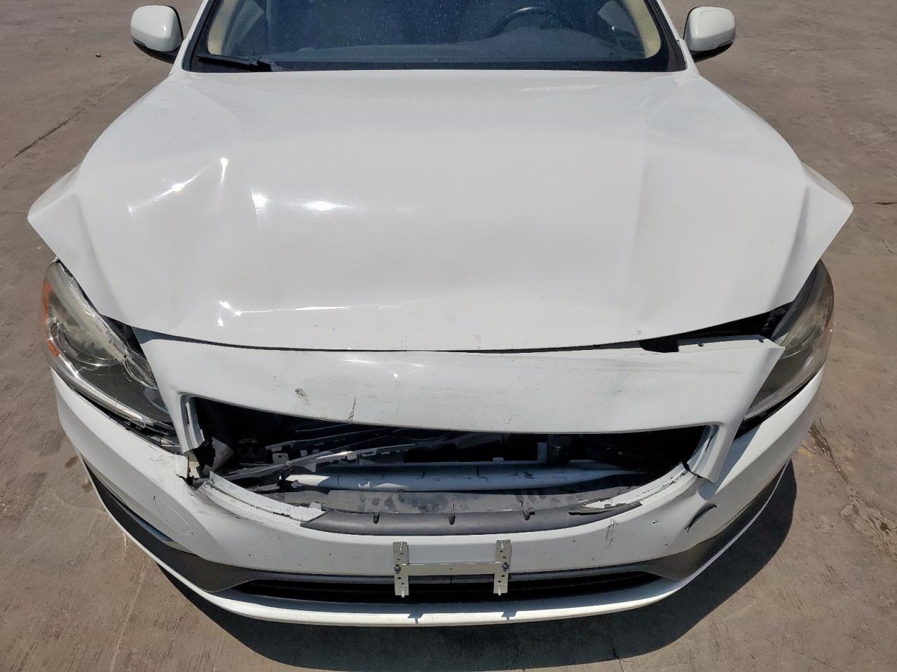 2015 Volvo S60 Premier VIN: YV140MFB3F2306585 Lot: 62769295