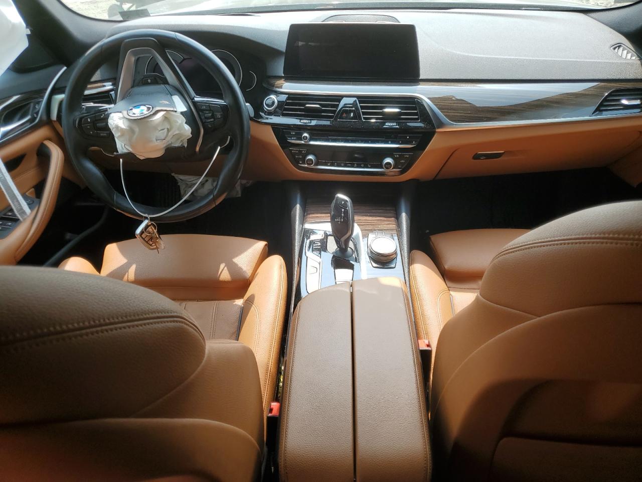 2019 BMW 530Xe VIN: WBAJB1C58KB375649 Lot: 59561305