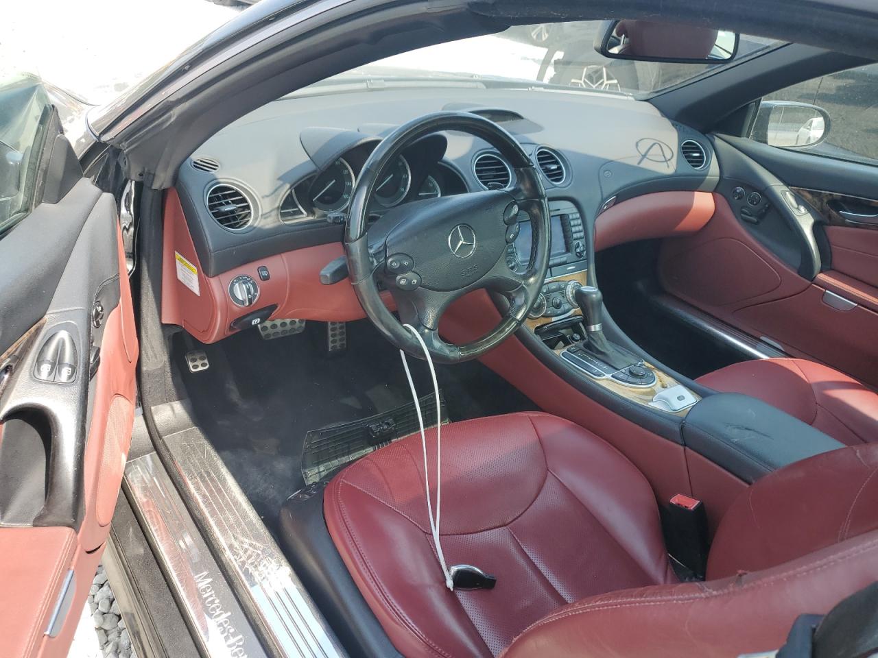 2007 Mercedes-Benz Sl 550 VIN: WDBSK71F97F125227 Lot: 62493455