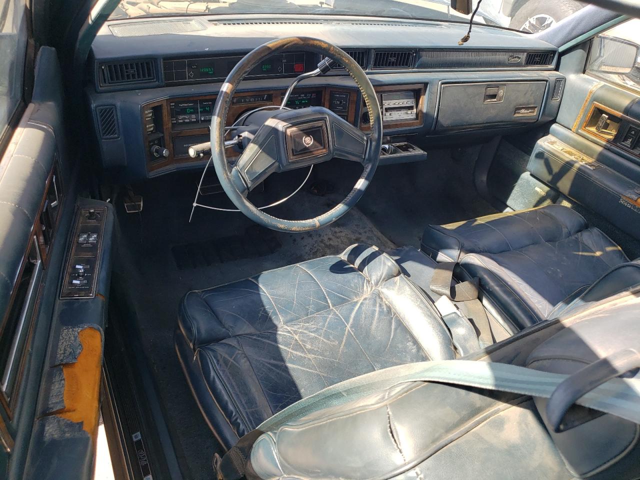 1986 Cadillac Deville Base VIN: 1G6CD4784G4207405 Lot: 62192755