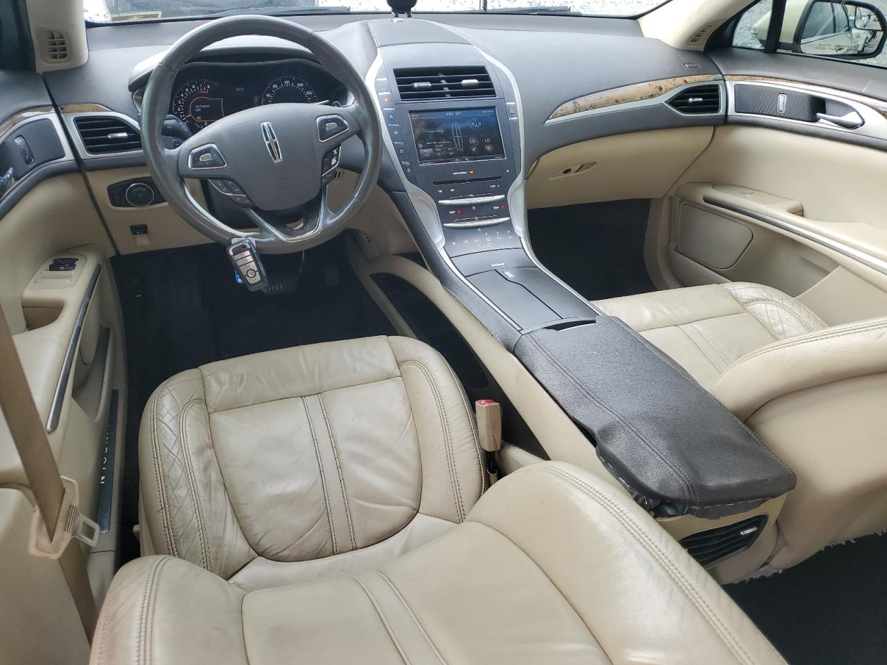 2014 Lincoln Mkz VIN: 3LN6L2J9XER830255 Lot: 62905455
