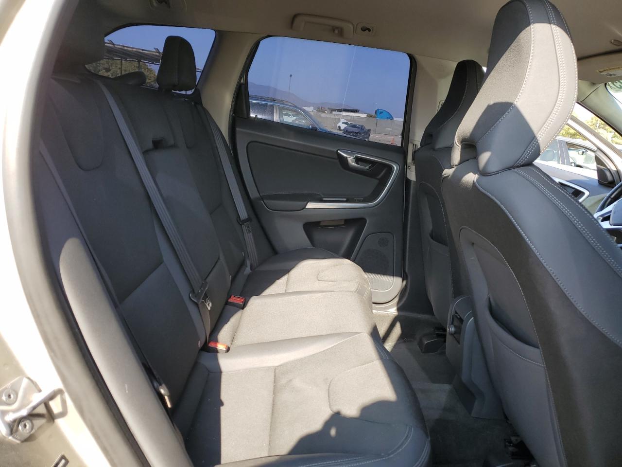 2015 Volvo Xc60 T5 VIN: YV426MDA8F2596986 Lot: 62220795