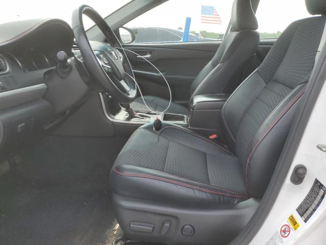 Sedans TOYOTA CAMRY 2015 White
