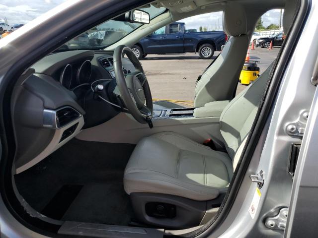  JAGUAR XE 2018 Silver