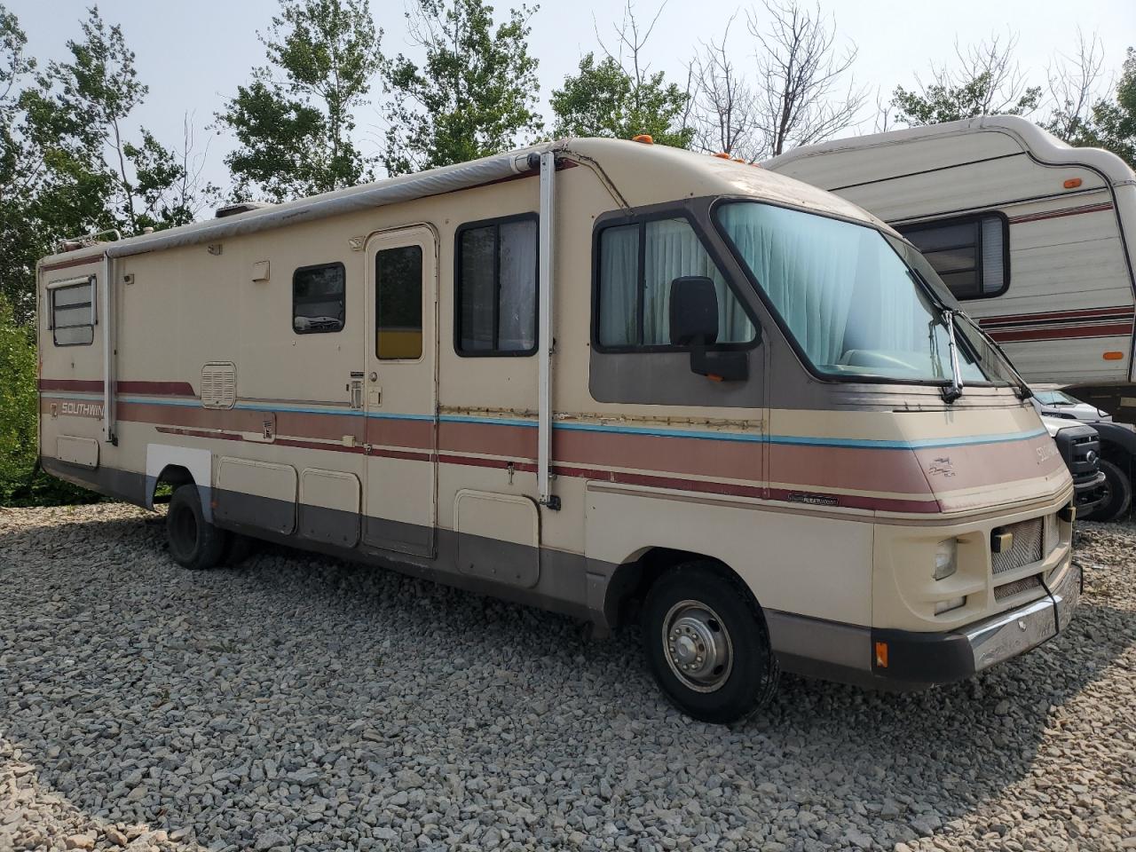 1990 Ford F530 Super Duty for Sale in Appleton, WI - Rear End