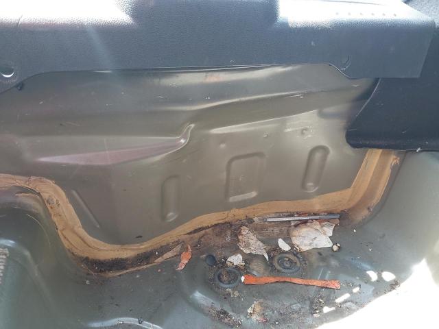 2010 FORD FIESTA TIT