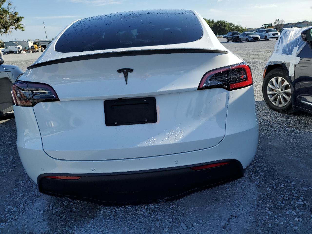 2022 Tesla Model Y VIN: 7SAYGDEF5NF376966 Lot: 61473255
