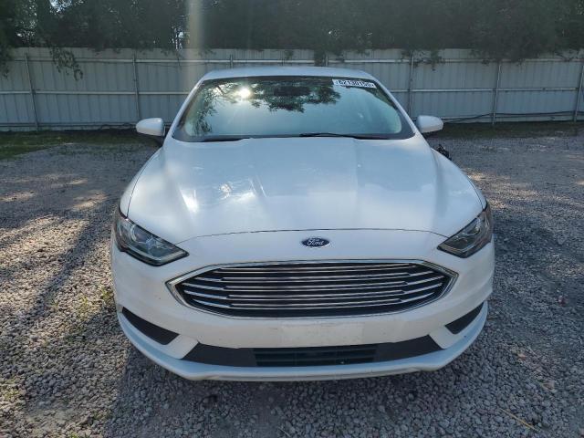  FORD FUSION 2017 White