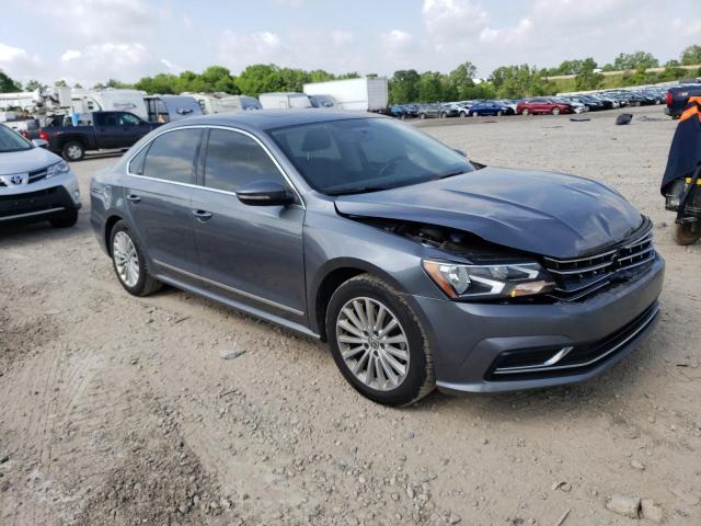  VOLKSWAGEN PASSAT 2017 Gray