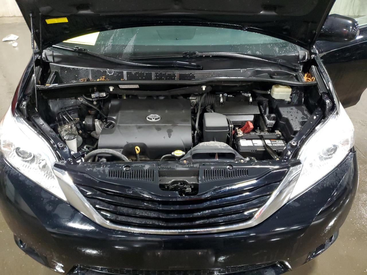2016 Toyota Sienna Le VIN: 5TDKK3DC9GS759584 Lot: 62412365