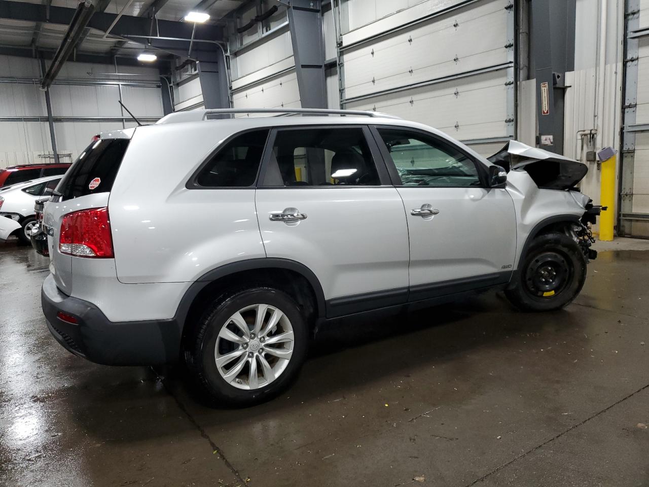 KIA SORENTO 2011 VIN 5XYKTDA27BG048311 фото 3