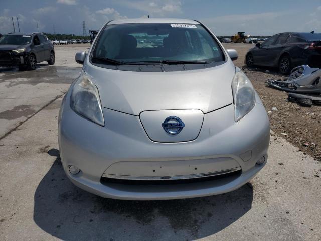  NISSAN LEAF 2013 Srebrny