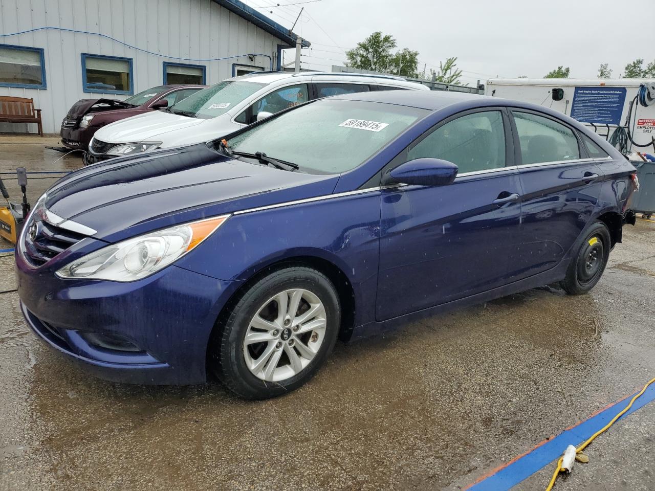 2013 Hyundai Sonata Gls for Sale in Pekin, IL - Rear End