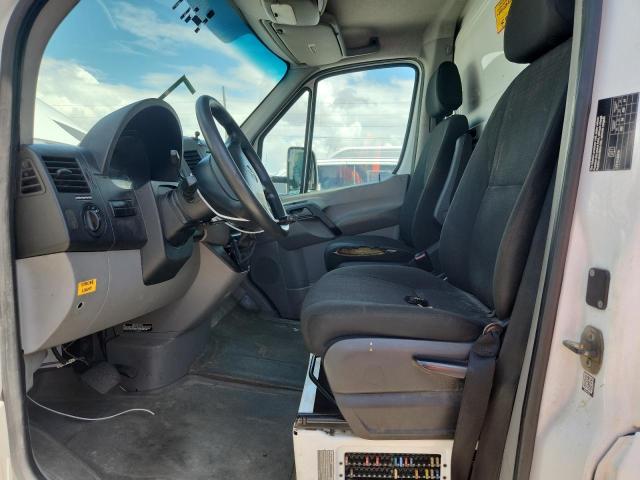 Пикапы MERCEDES-BENZ SPRINTER 2016 Белы