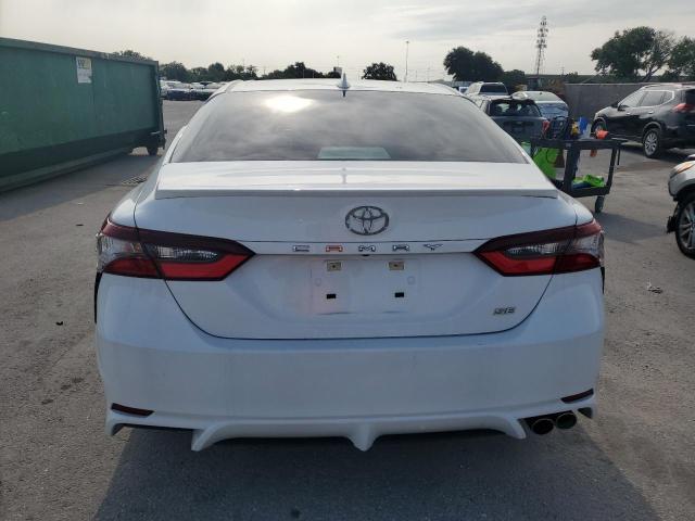  TOYOTA CAMRY 2023 Белы
