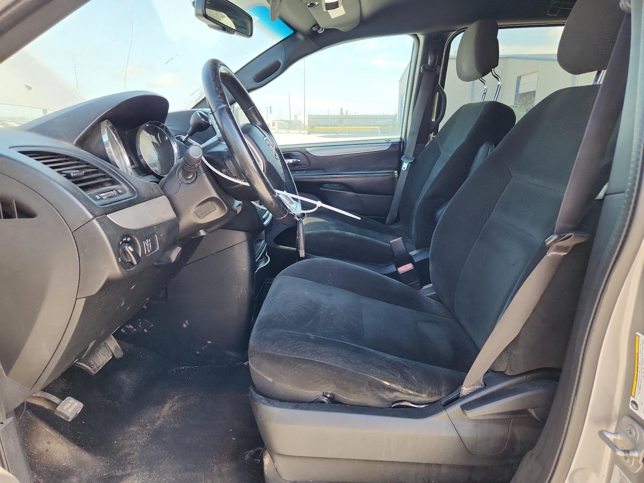 DODGE CARAVAN 2015 VIN 2C4RDGBG3FR709373 zdjęcie 7