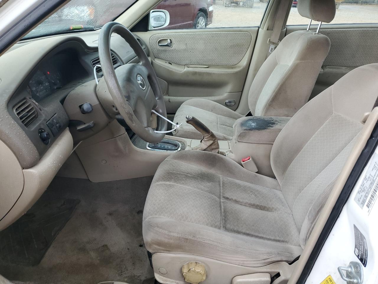 2002 Mazda 626 Lx VIN: 1YVGF22C825300935 Lot: 60918525