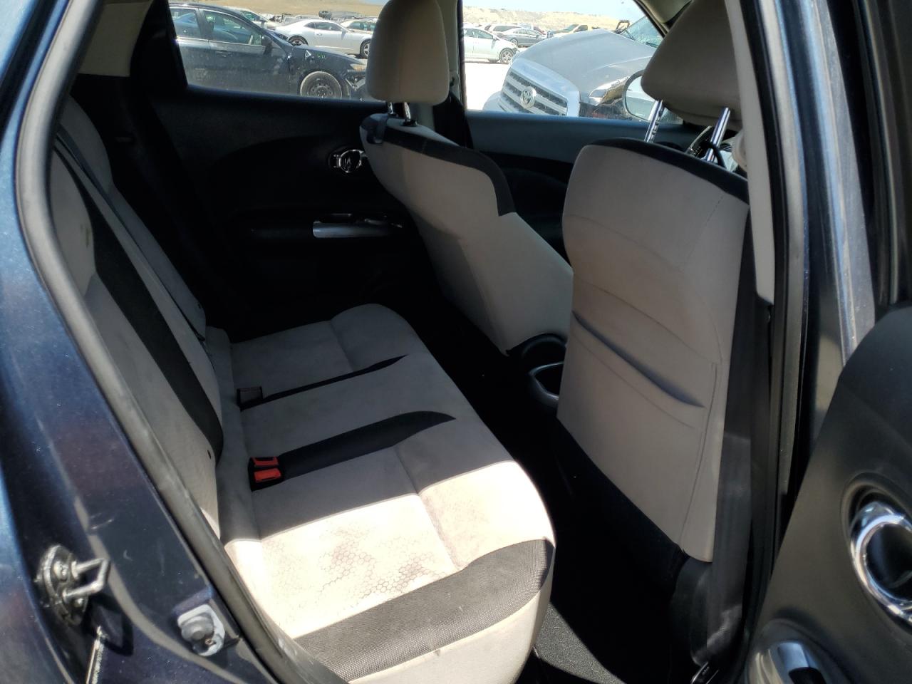 2012 Nissan Juke S VIN: JN8AF5MV1CT105255 Lot: 61239755