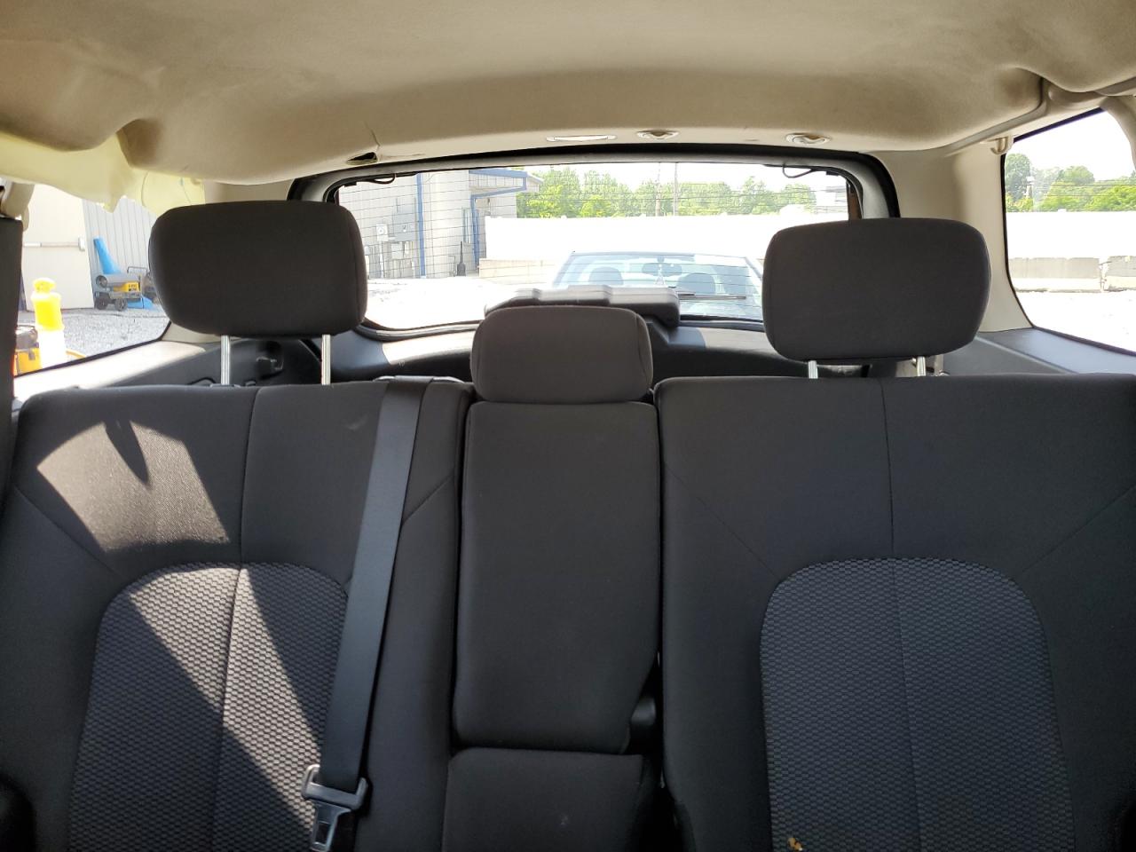 2011 Mitsubishi Endeavor Ls VIN: 4A4JN2AS7BE032623 Lot: 60417065
