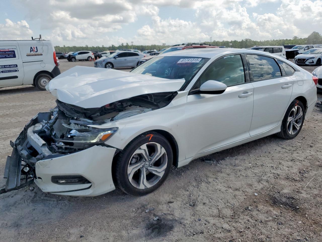 2018 HONDA ACCORD EX | 1HGCV1F4XJA209242
