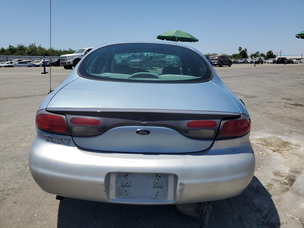 1998 Ford Taurus Lx VIN: 1FAFP52S9WG185785 Lot: 61690895