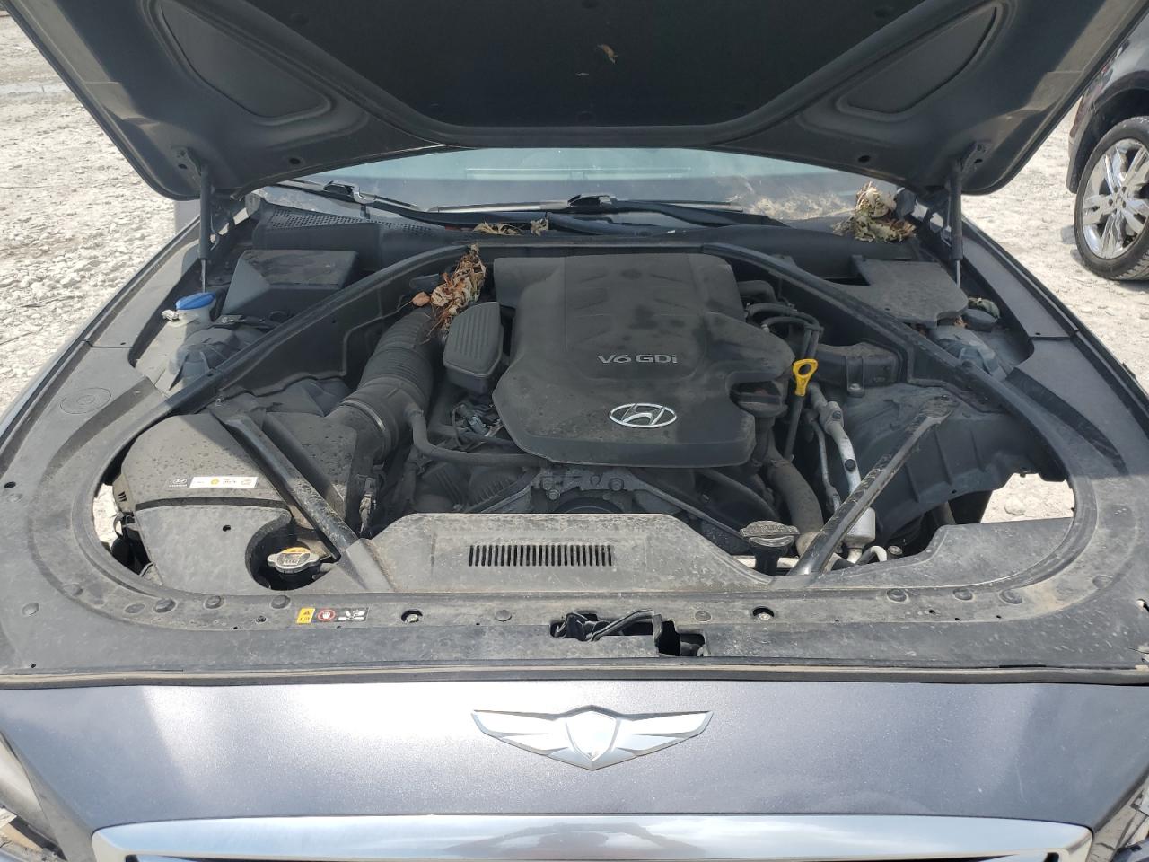 2015 Hyundai Genesis 3.8L VIN: KMHGN4JE6FU072562 Lot: 60419355