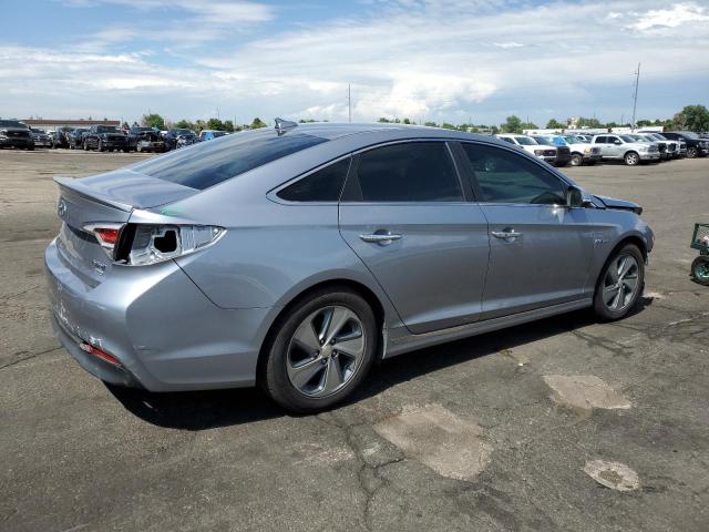  HYUNDAI SONATA 2017 Серебристый