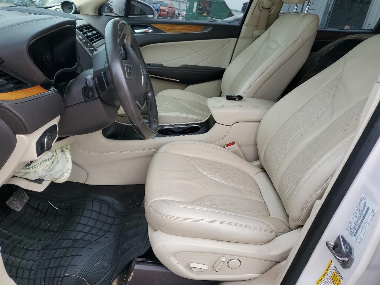 2015 Lincoln Mkc VIN: 5LMCJ2A97FUJ37921 Lot: 59658025