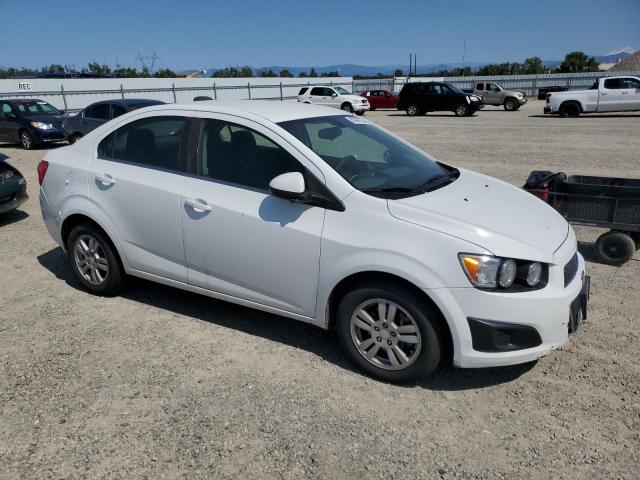 Sedans CHEVROLET SONIC 2016 Biały