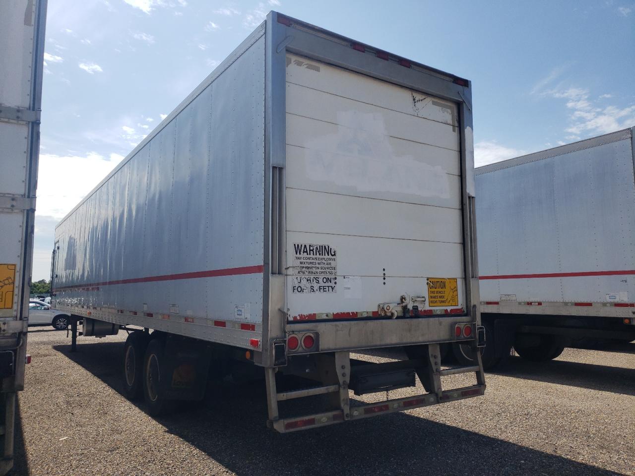 UTILITY ALL Models 2009 VIN 1UYVS25339M646901 фото 3