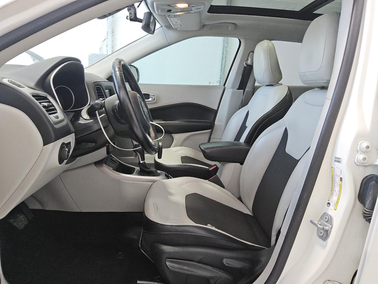 2019 Jeep Compass Latitude VIN: 3C4NJCBB4KT840548 Lot: 61384165