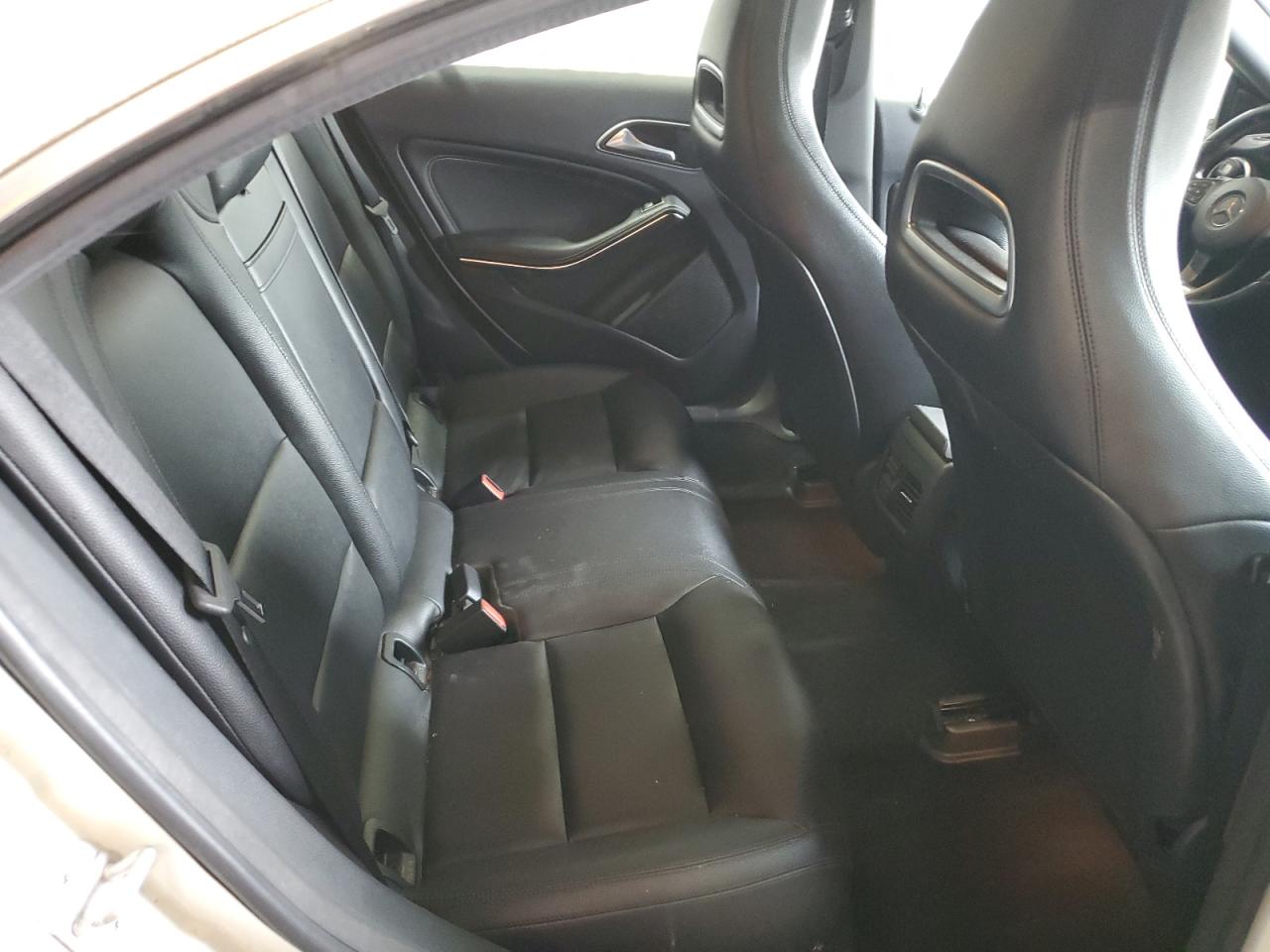 wddsj4gb0fn208515 WDDSJ4GB0FN208515 2015 Mercedes-Benz Cla 250 4Matic