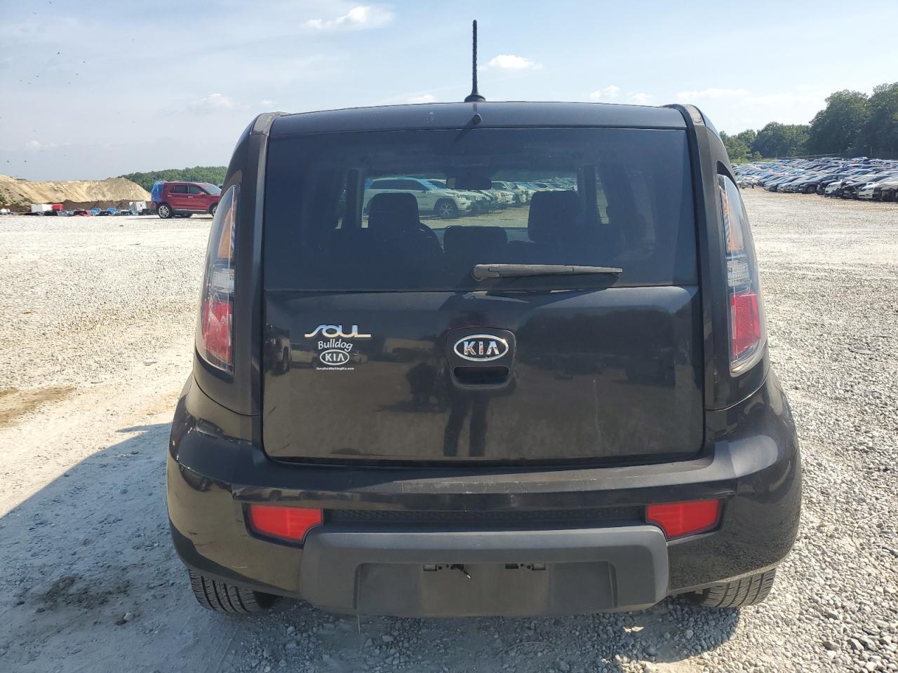 2010 Kia Soul + VIN: KNDJT2A27A7043718 Lot: 62379415