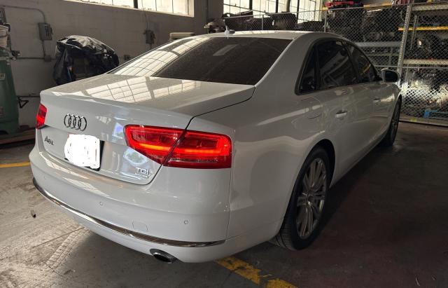 Sedans AUDI A8 2014 White