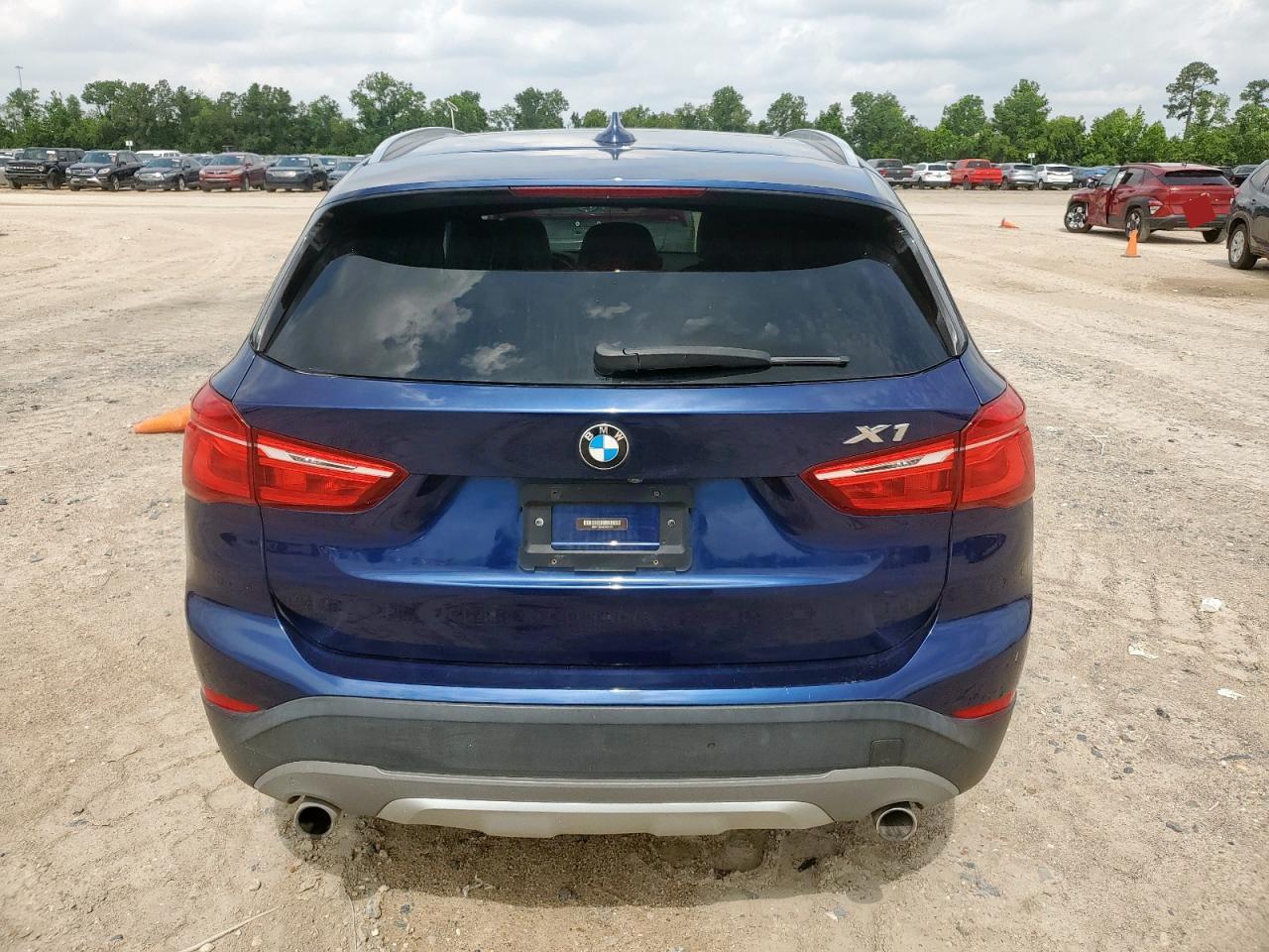 WBXHT3C34J5K31850 2018 BMW X1 xDrive28I