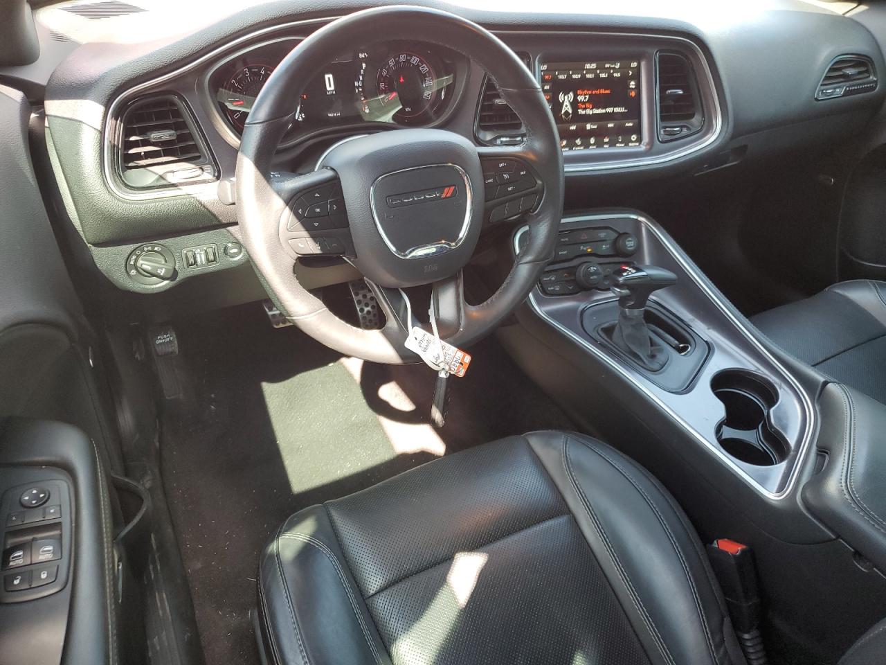 2018 Dodge Challenger Sxt VIN: 2C3CDZAG8JH131499 Lot: 62322555