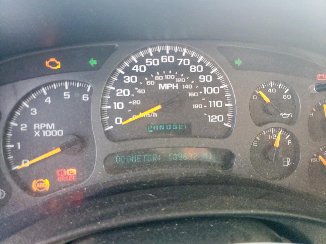 2004 Chevrolet Silverado K2500 Heavy Duty VIN: 1GCHK23U24F152162 Lot: 63068325