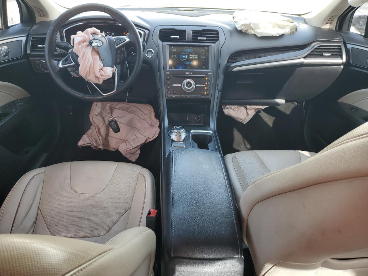 3FA6P0D96JR134260 2018 Ford Fusion Titanium/Platinum