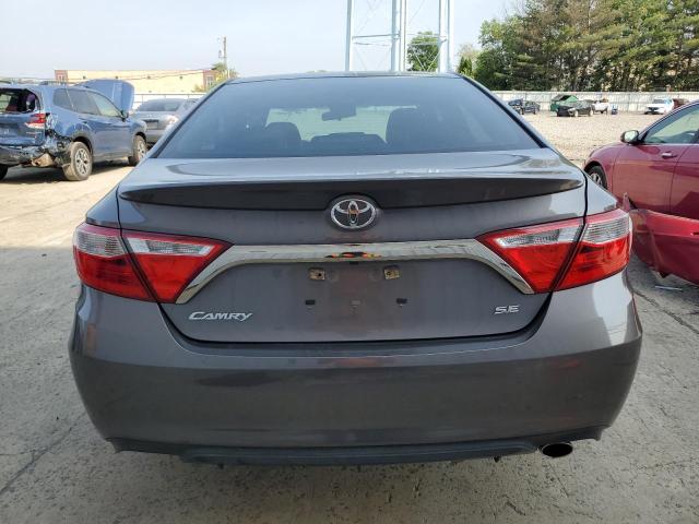  TOYOTA CAMRY 2017 Szary