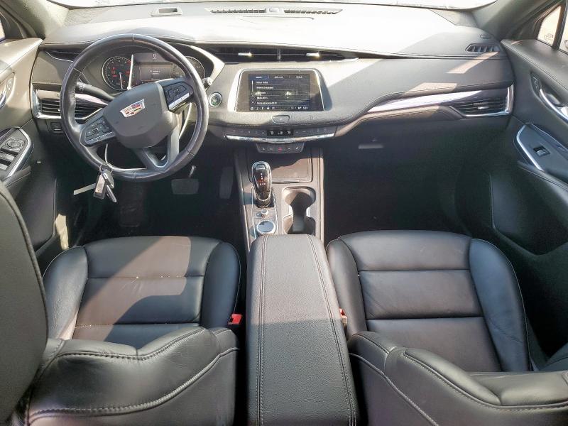  CADILLAC XT4 2021 Biały