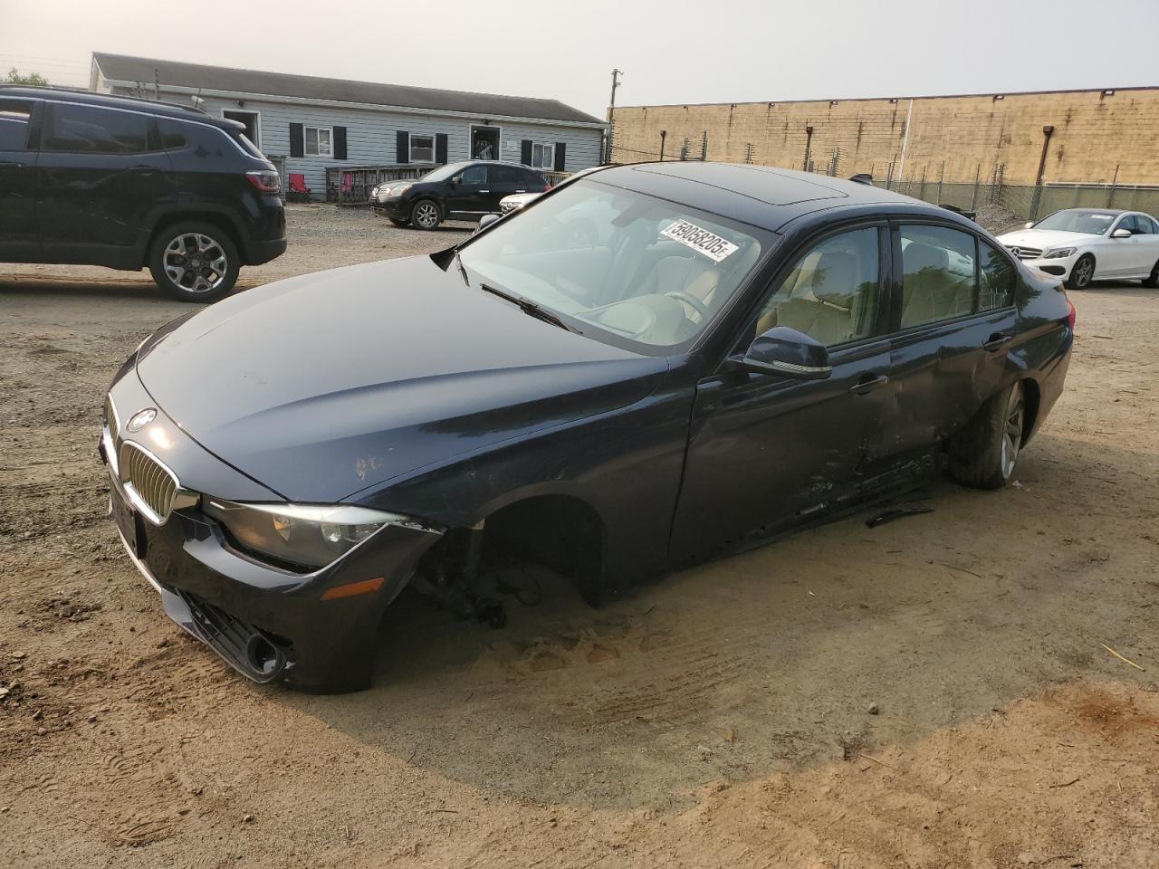 2013 Bmw 328 Xi للبيع في Laurel، MD - All Over